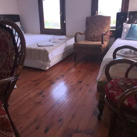 Qonaq Hotel Istanboel