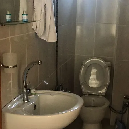 Qonaq Stambuł